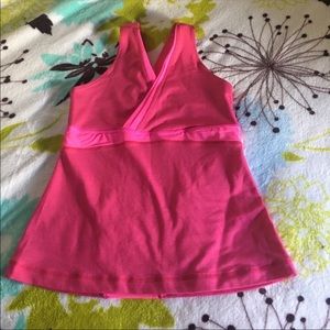 lululemon pink top!!